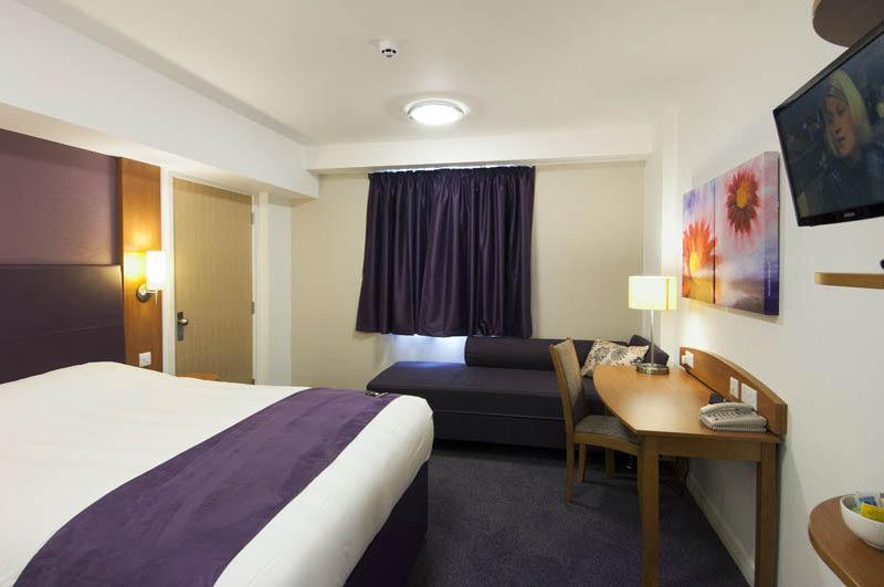 Premier Inn Falkirk East Εξωτερικό φωτογραφία